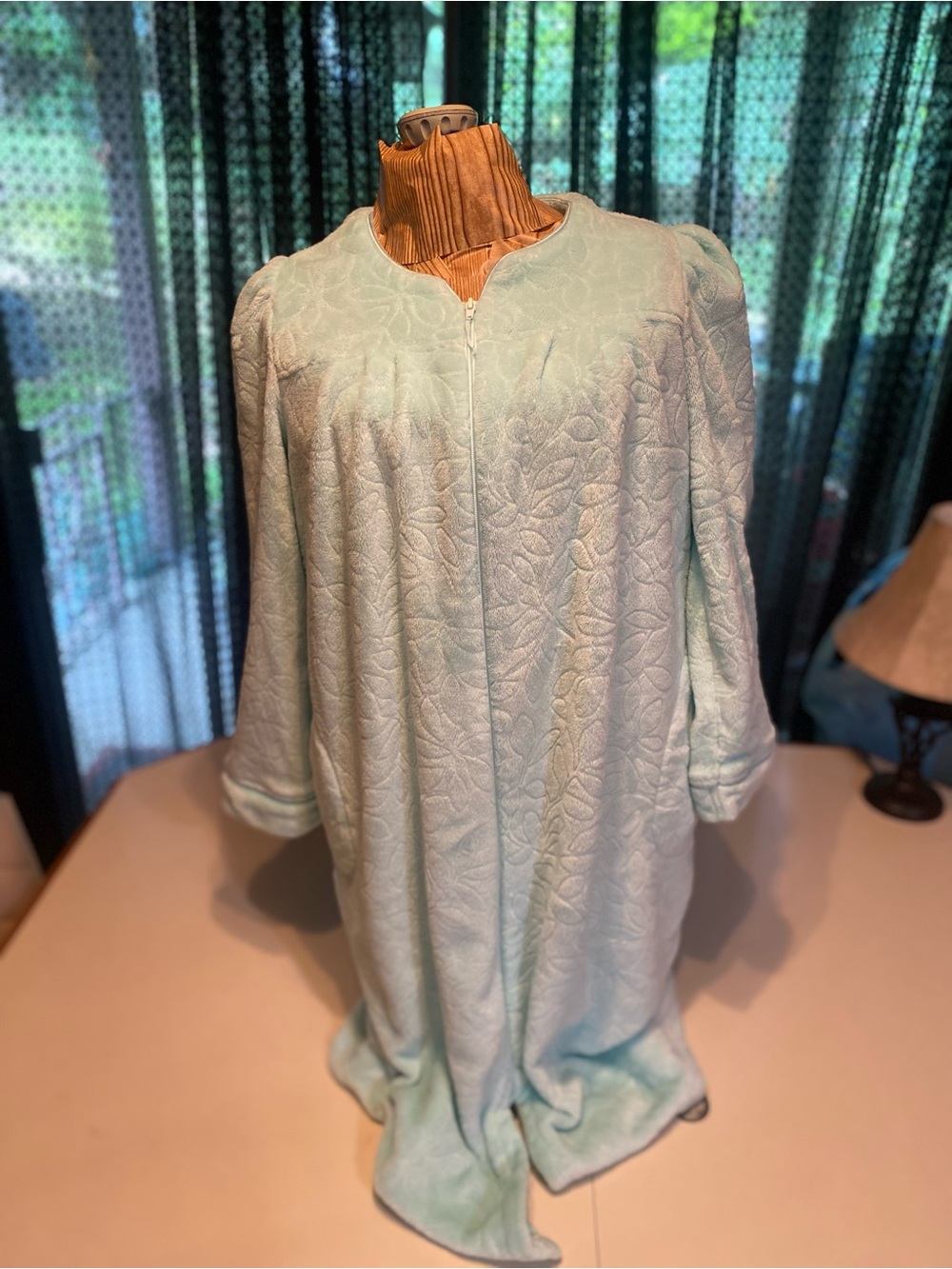 Jasmine Mint Quilted Zip-Front Women's Robe